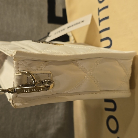 Steve Madden White Quilted Crossbody Bag NWT - Picture 4 of 7